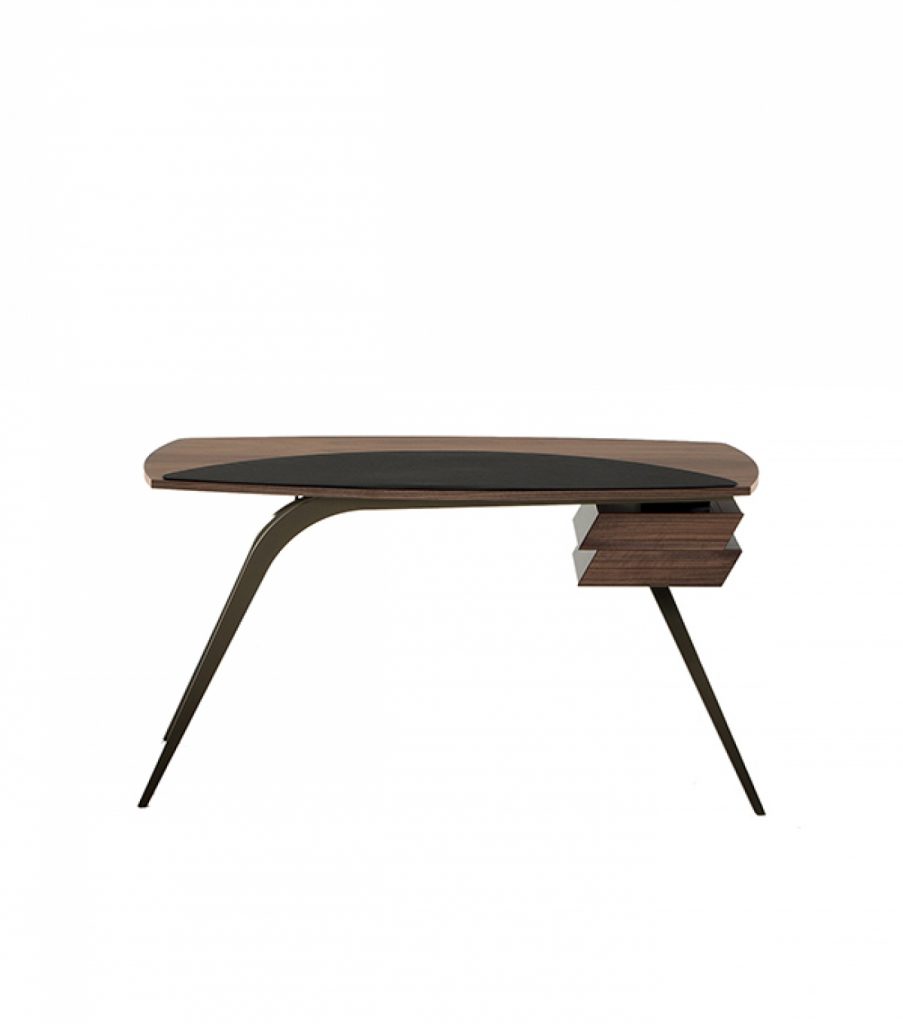 Logo Writing Desk
