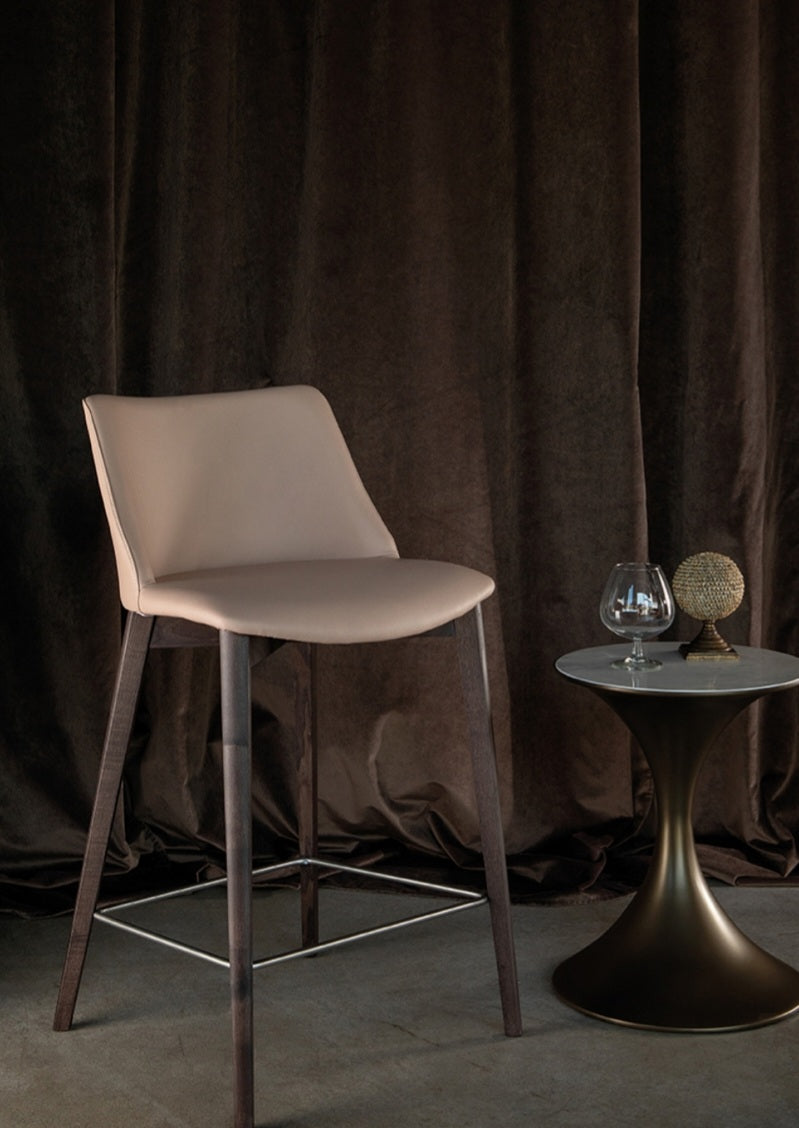 Agata Wood Stool