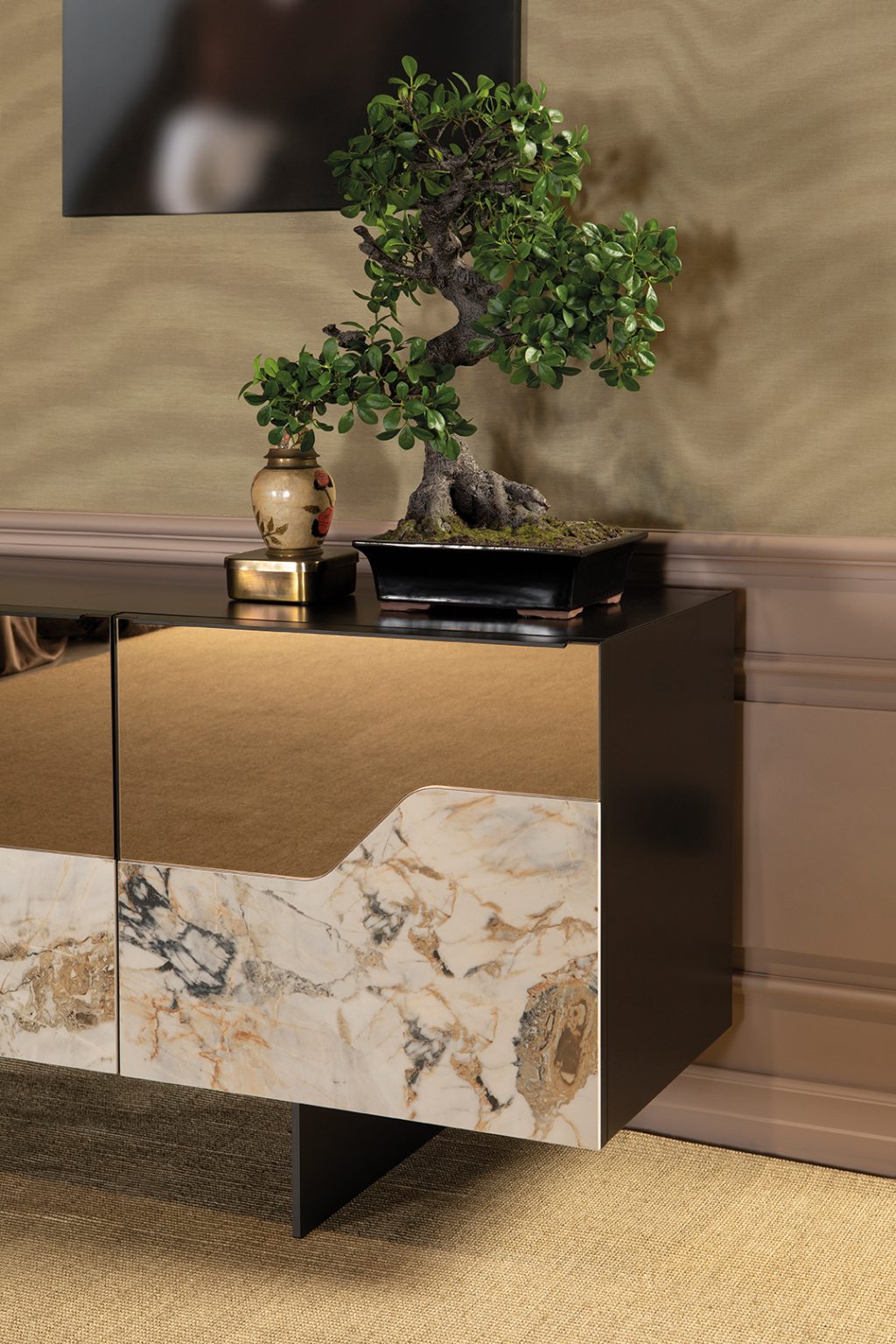 Canova 4 Door Sideboard