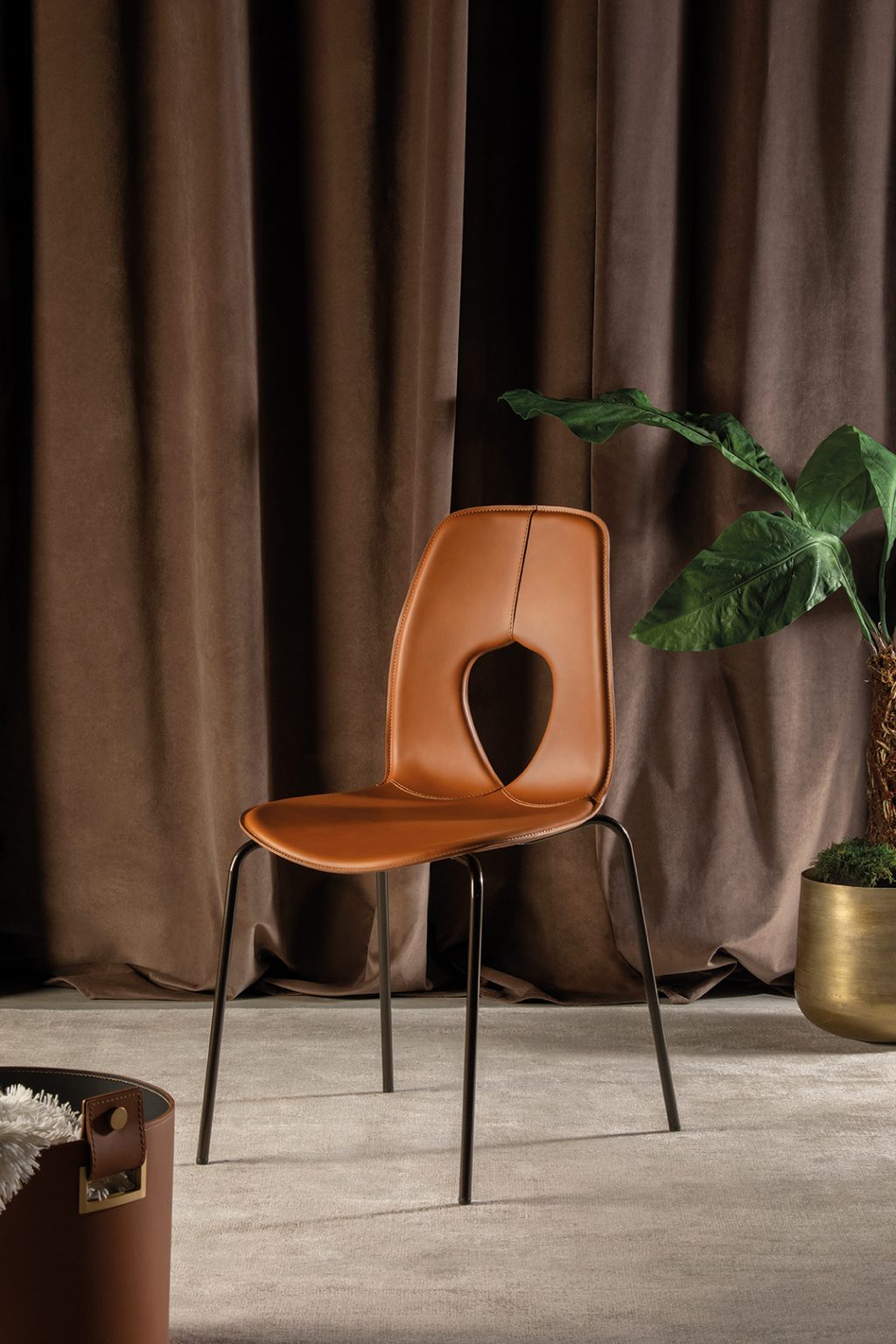 Hole Elite Chair - Set of 2