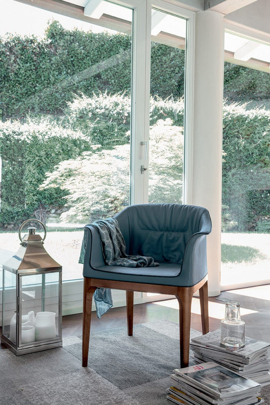 Mivida ArmChair