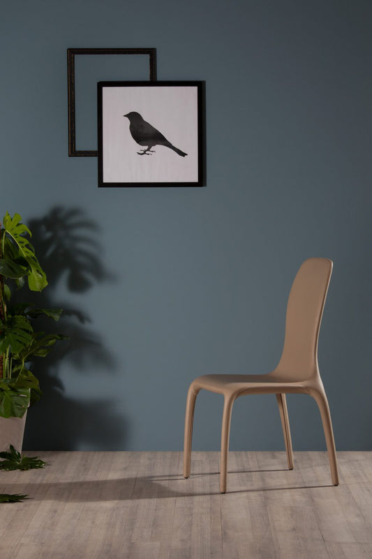 Lisetta Chair