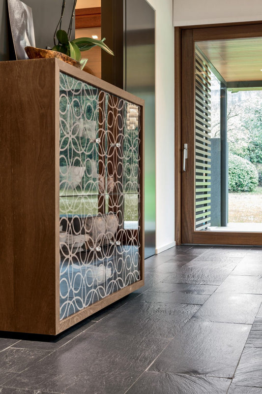 Granada 4 Glass Door Shelve