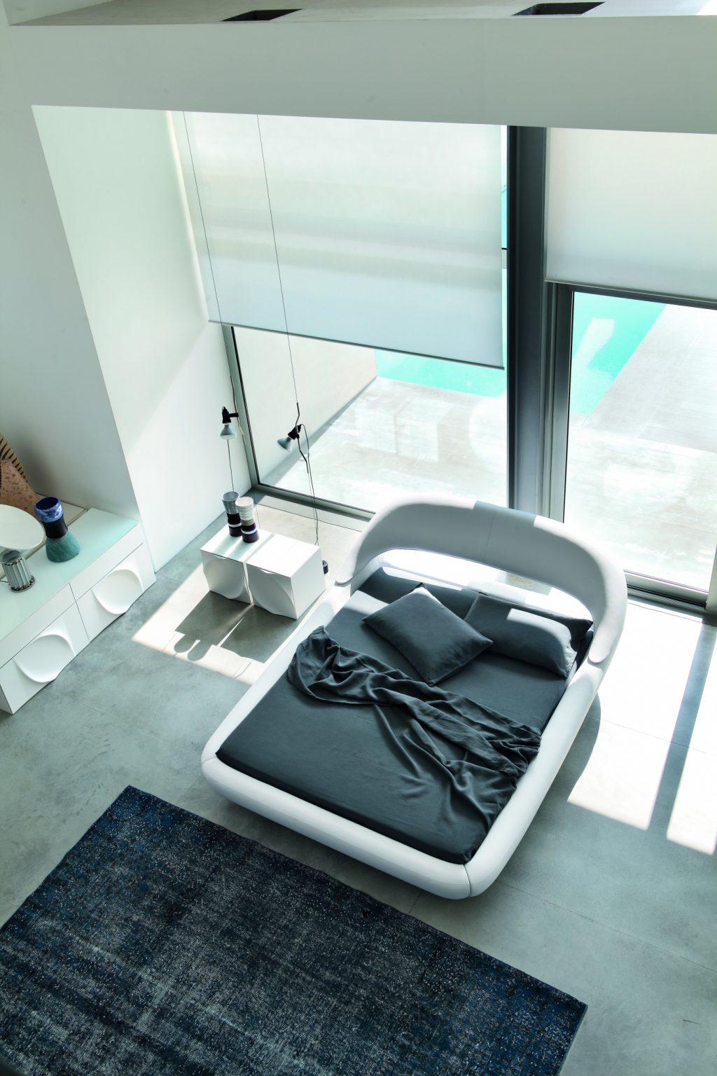 Sleepy Modern Bed