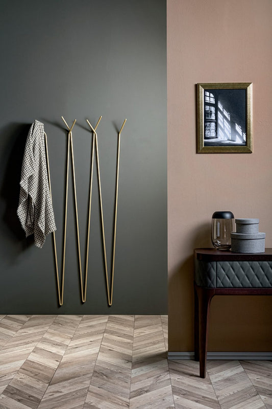 Lost Coat Hanger