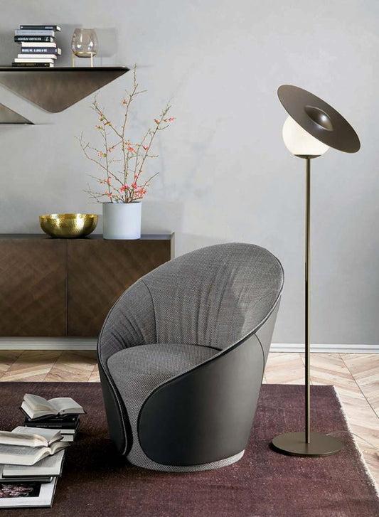 Mama Black Arm Chair