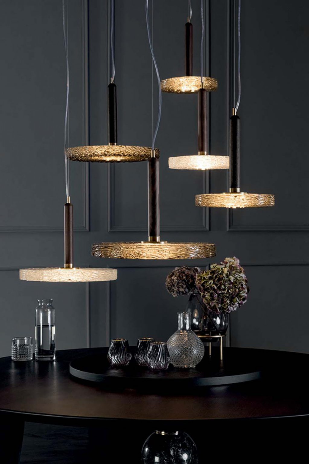 Macrabe Hanging Lamp