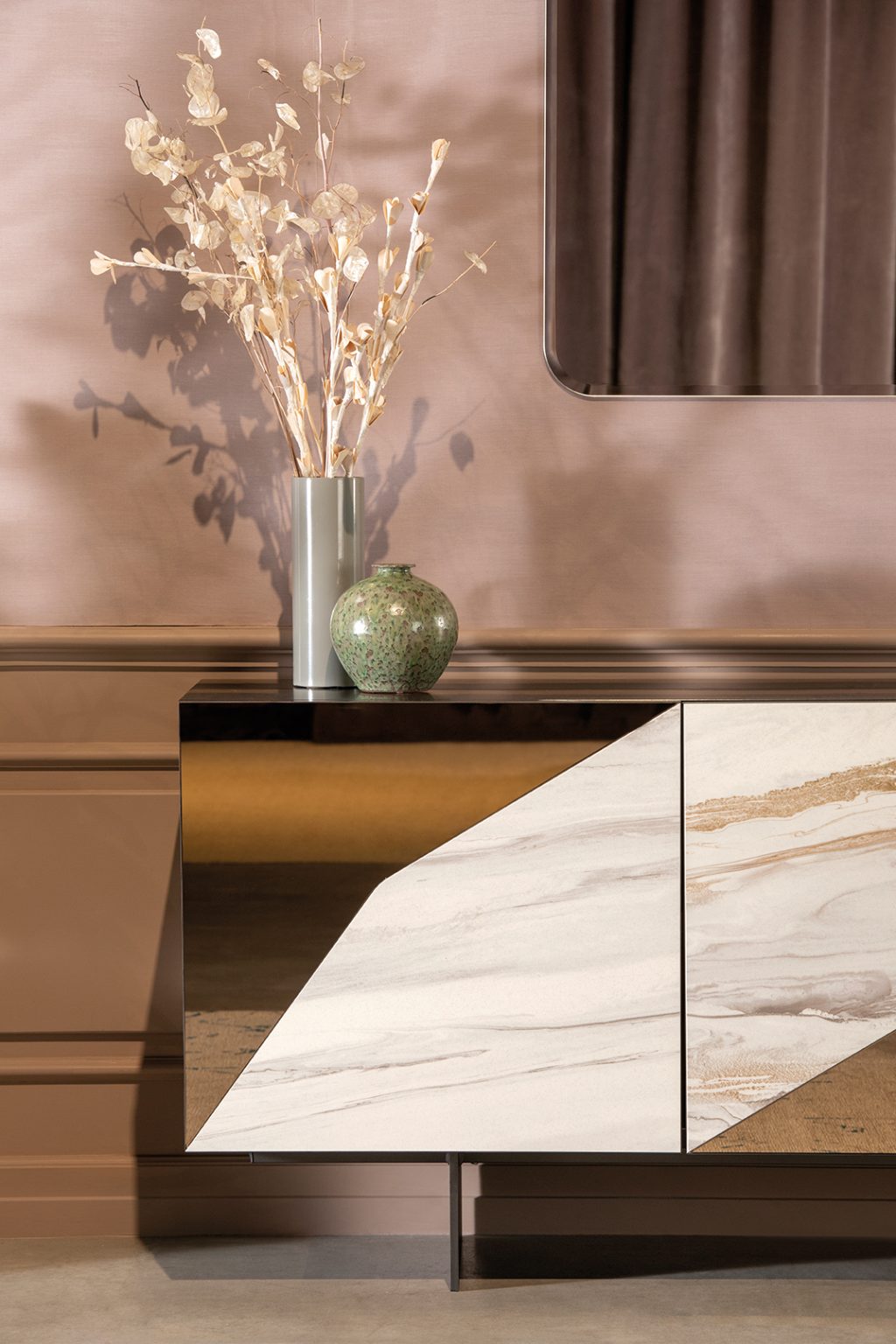 ALCIONE 3 Door Sideboard