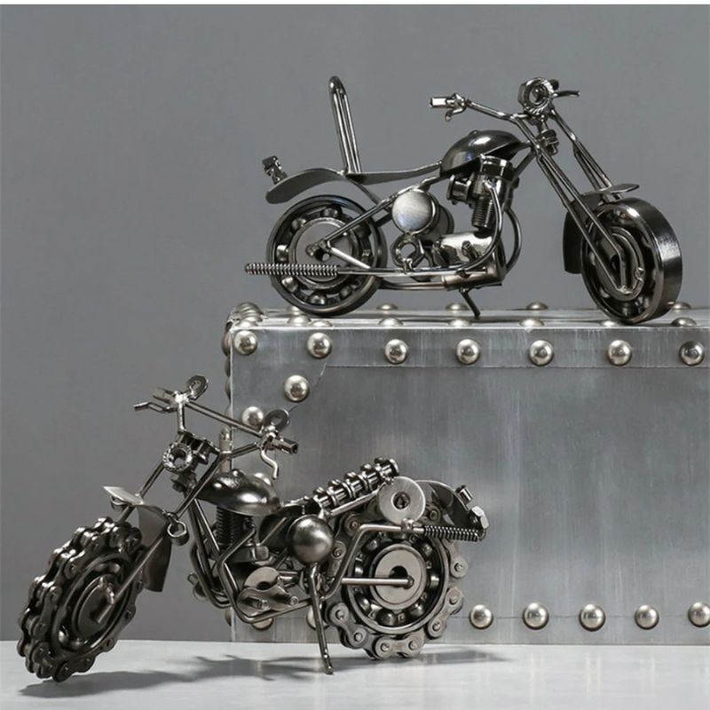Harley Heritage Handcrafted Metal Motorcycle - Goraya Nesting 