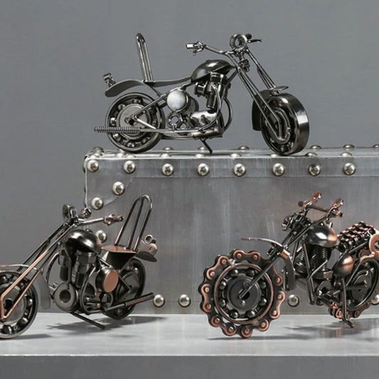 Harley Heritage Handcrafted Metal Motorcycle - Goraya Nesting 