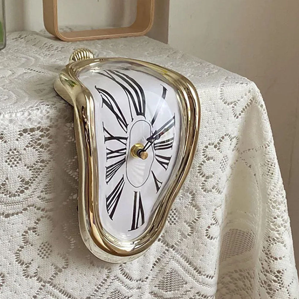 Melting Twisted Table Clock - Goraya Nesting 