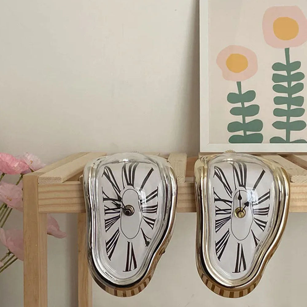 Melting Twisted Table Clock - Goraya Nesting 
