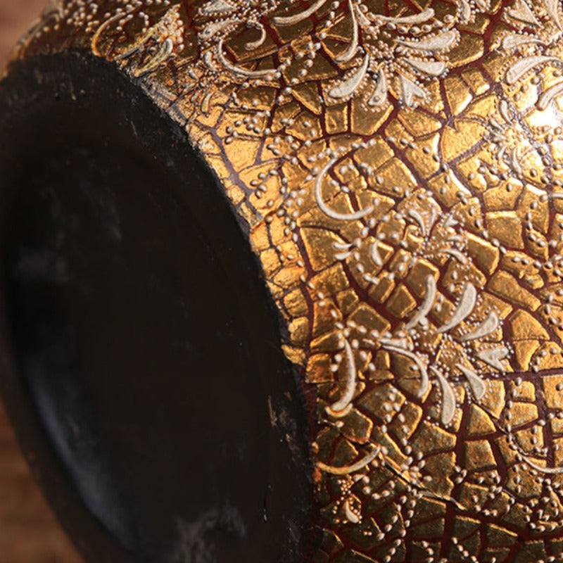 Neoclassical Resin Vase - Goraya Nesting 