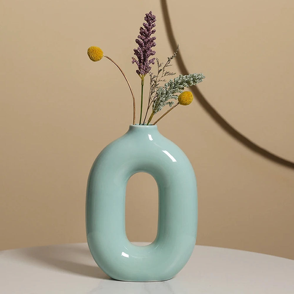 Nordic Art Ceramic Hollow Flower Vase - Goraya Nesting 