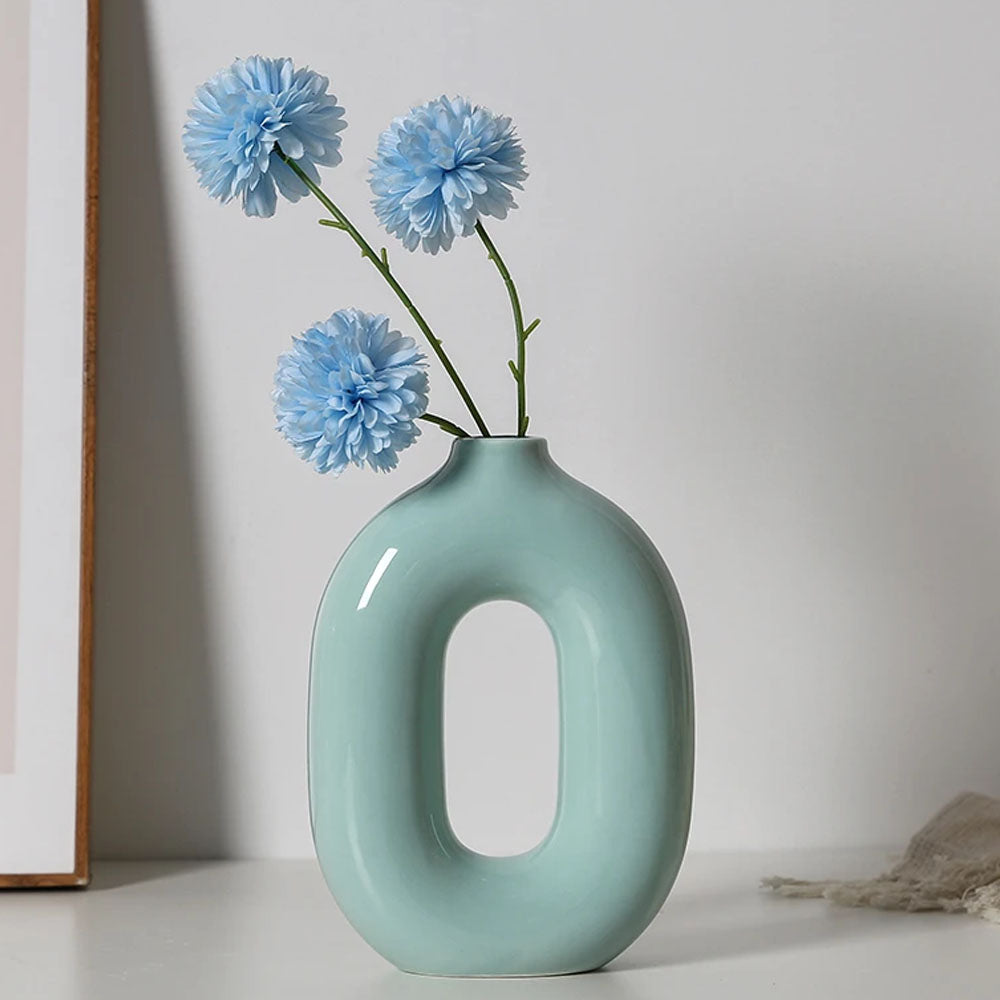 Nordic Art Ceramic Hollow Flower Vase - Goraya Nesting 