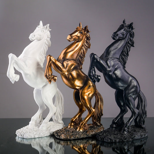 Nordic Resin Horse Figurine - Goraya Nesting 
