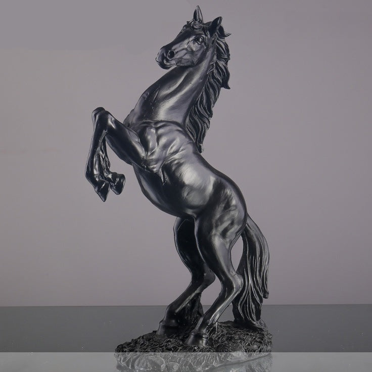 Nordic Resin Horse Figurine - Goraya Nesting 